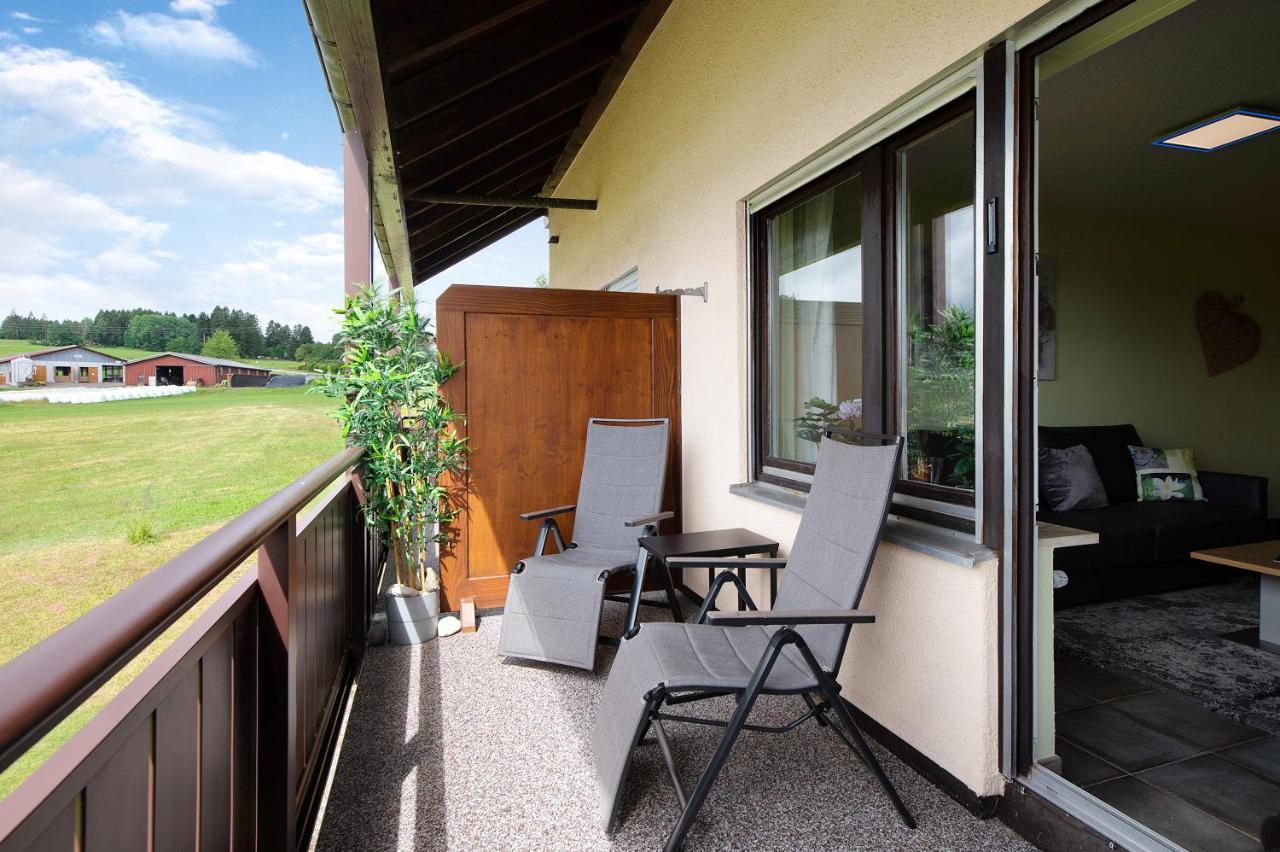 Ado Ferienwohnung Grafenhausen Bagian luar foto